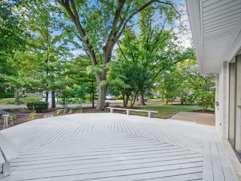 Tiny photo for 140 N Quincy Street, Hinsdale, IL 60521 (MLS # 12520986)