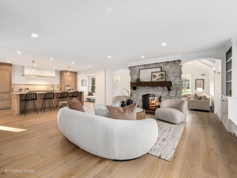 Tiny photo for 140 N Quincy Street, Hinsdale, IL 60521 (MLS # 12520986)