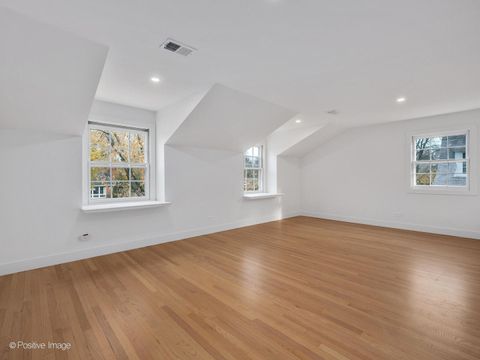 Tiny photo for 140 N Quincy Street, Hinsdale, IL 60521 (MLS # 12520986)