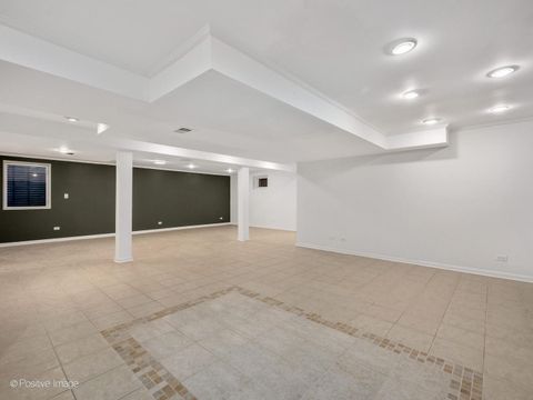 Tiny photo for 140 N Quincy Street, Hinsdale, IL 60521 (MLS # 12520986)