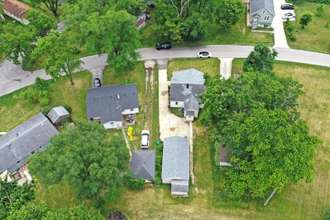 Tiny photo for 309 SE Circle Drive, Joliet, IL 60433 (MLS # 12449911)