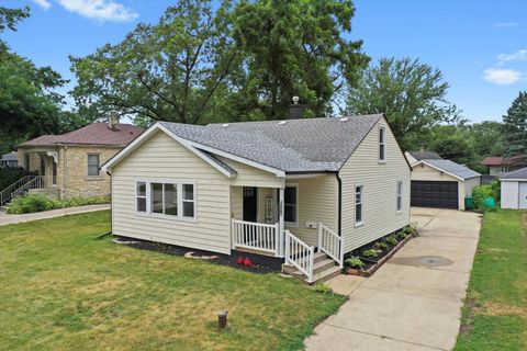 Tiny photo for 309 SE Circle Drive, Joliet, IL 60433 (MLS # 12449911)