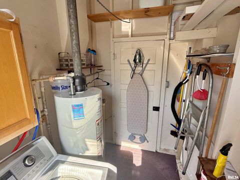 Tiny photo for 601 E 5TH Street, Metropolis, IL 62960 (MLS # EB459778)