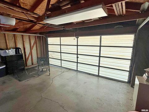 Tiny photo for 601 E 5TH Street, Metropolis, IL 62960 (MLS # EB459778)