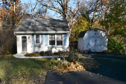 Photo of 2728 Crystal Lake Road, Cary, IL 60013 (MLS # 12473741)