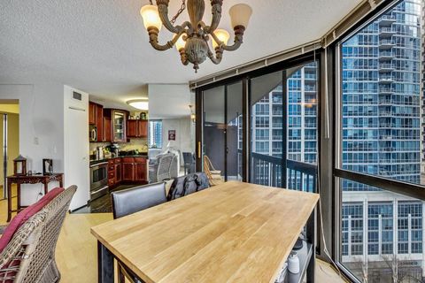 Tiny photo for 33 W DELAWARE Place #13A, Chicago, IL 60610 (MLS # 12400858)