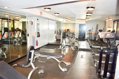 Tiny photo for 33 W DELAWARE Place #13A, Chicago, IL 60610 (MLS # 12400858)