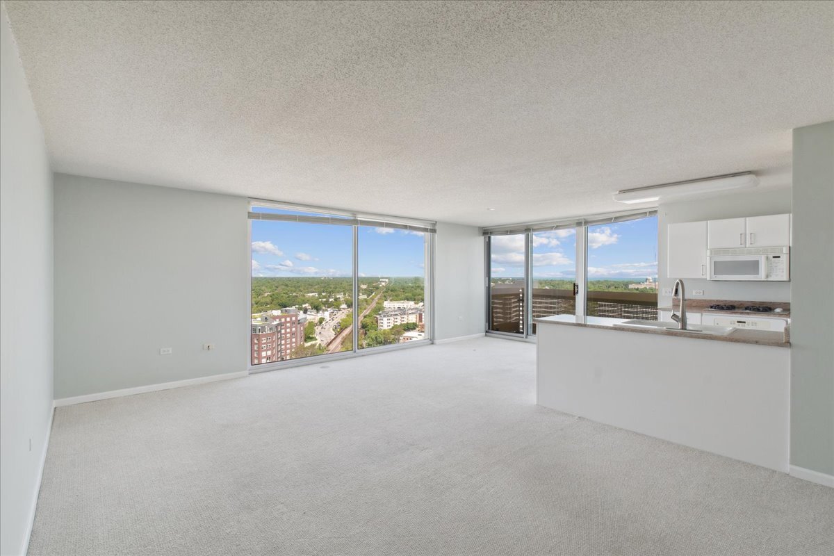 1720 Maple Avenue 2240