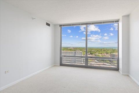 Tiny photo for 1720 Maple Avenue #2240, Evanston, IL 60201 (MLS # 12644793)