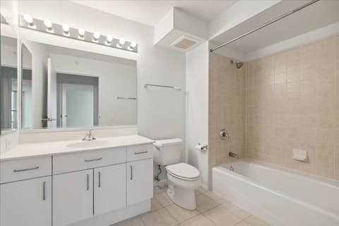 Tiny photo for 1720 Maple Avenue #2240, Evanston, IL 60201 (MLS # 12644793)