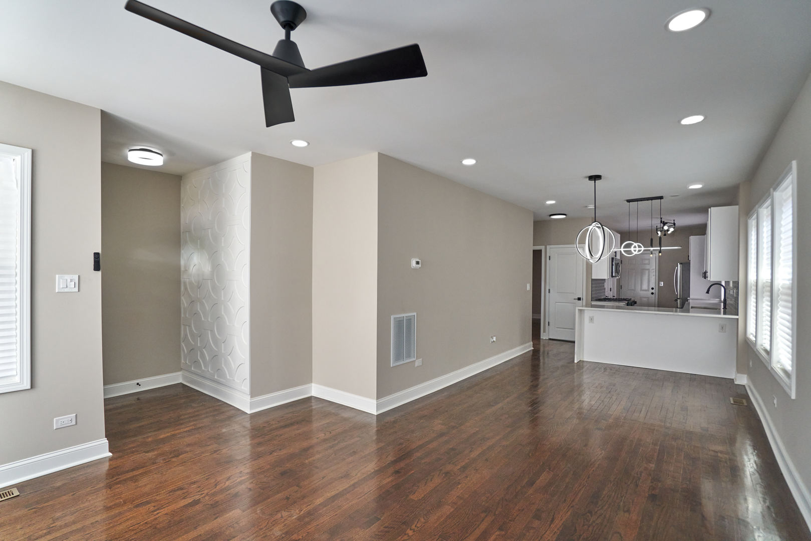 3502 W 58th Place