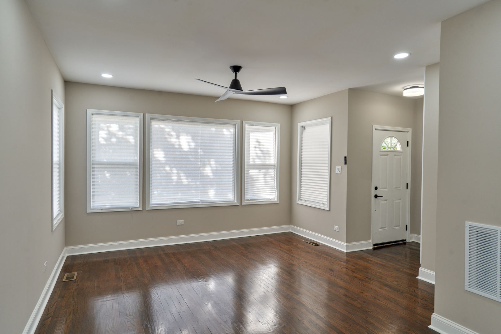 3502 W 58th Place