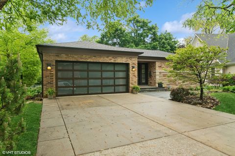 419 N Lincoln Lane Arlington Heights IL 60004