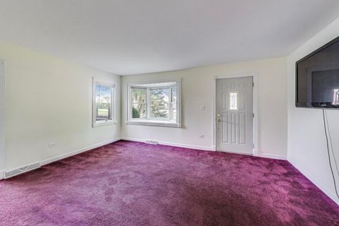 Tiny photo for 7339 S Park Avenue, Burr Ridge, IL 60527 (MLS # 12494562)