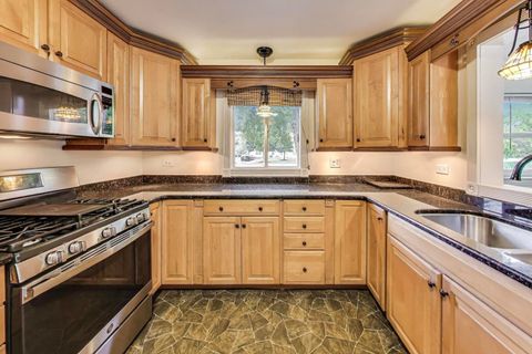 Tiny photo for 7339 S Park Avenue, Burr Ridge, IL 60527 (MLS # 12494562)