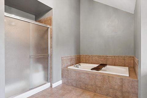 Tiny photo for 26640 Lindengate Circle, Plainfield, IL 60585 (MLS # 12511095)