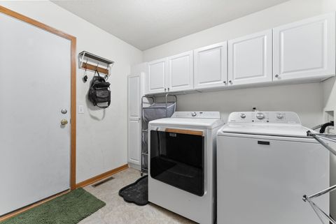 Tiny photo for 215 Misty Ln Lane, Colona, IL 61241 (MLS # 100000226)