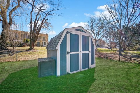 Tiny photo for 1511 Glacier Parkway, Algonquin, IL 60102 (MLS # 12579613)