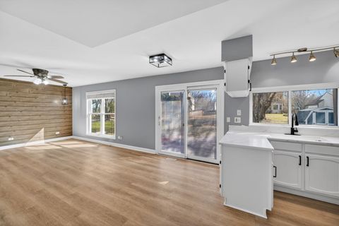 Tiny photo for 1511 Glacier Parkway, Algonquin, IL 60102 (MLS # 12579613)