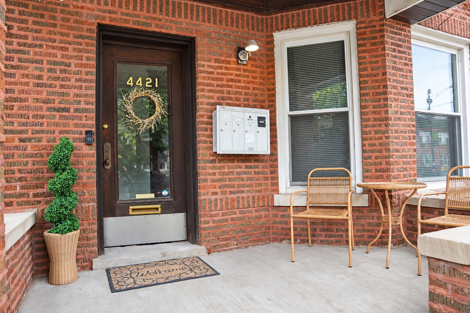 4421 N Kimball Avenue