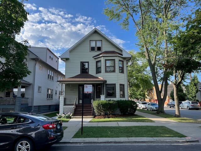 5059 W Argyle Street