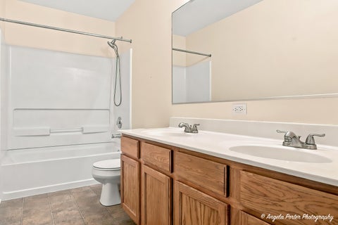 Tiny photo for 2301 Evergreen Circle, McHenry, IL 60050 (MLS # 12774611)