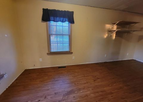 Tiny photo for 21882 410 East Street, Sheffield, IL 61361 (MLS # 12515383)