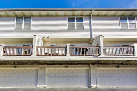 Tiny photo for 716 River Mill Parkway, Wheeling, IL 60090 (MLS # 12507726)