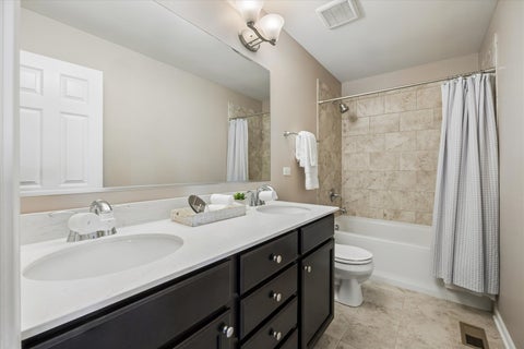Tiny photo for 13752 Anne Drive, Lemont, IL 60439 (MLS # 12702105)