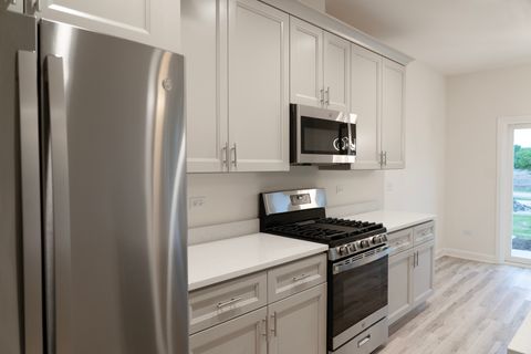 Tiny photo for 513 Amherst Drive, Sycamore, IL 60178 (MLS # 12540835)