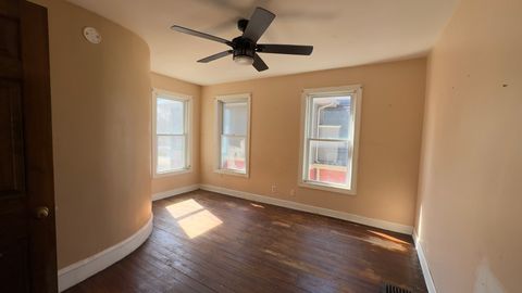 Tiny photo for 504 Douglas Street, Bloomington, IL 61701 (MLS # 12630532)