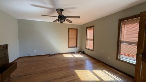 Tiny photo for 504 Douglas Street, Bloomington, IL 61701 (MLS # 12630532)