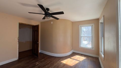 Tiny photo for 504 Douglas Street, Bloomington, IL 61701 (MLS # 12630532)