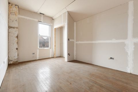 Tiny photo for 4162 S Lake Park Avenue, Chicago, IL 60653 (MLS # 12542310)