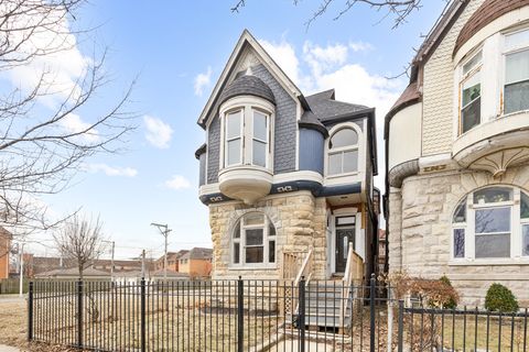 4162 S Lake Park Avenue Chicago IL 60653