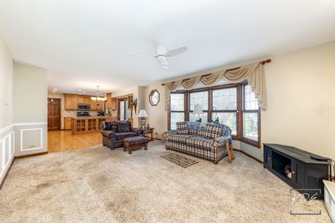 Tiny photo for 923 Tim Tam Circle, Naperville, IL 60540 (MLS # 12501251)