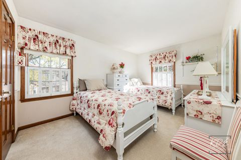 Tiny photo for 923 Tim Tam Circle, Naperville, IL 60540 (MLS # 12501251)