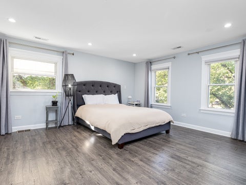 Tiny photo for 702 E Lincoln Avenue, La Grange, IL 60525 (MLS # 12793864)