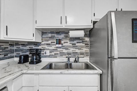 Tiny photo for 414 S Dodson Drive, Urbana, IL 61802 (MLS # 12554702)