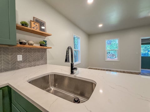 Tiny photo for 913 W Tremont Street, Champaign, IL 61821 (MLS # 12749519)