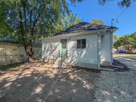Tiny photo for 913 W Tremont Street, Champaign, IL 61821 (MLS # 12749519)