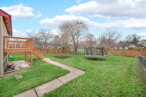 Tiny photo for 911 Wembley Drive, Island Lake, IL 60042 (MLS # 12599187)