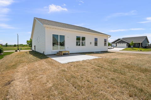 Tiny photo for 4738 W 11TH Street, Davenport, IA 52804 (MLS # QC4267700)