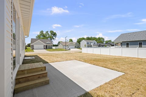 Tiny photo for 4738 W 11TH Street, Davenport, IA 52804 (MLS # QC4267700)
