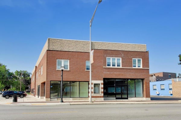 8324 GRAND AVE APT 3, RIVER GROVE, IL 60171 - Image 54f21c076543afca2fc7e6fecbea4a74/3296058170