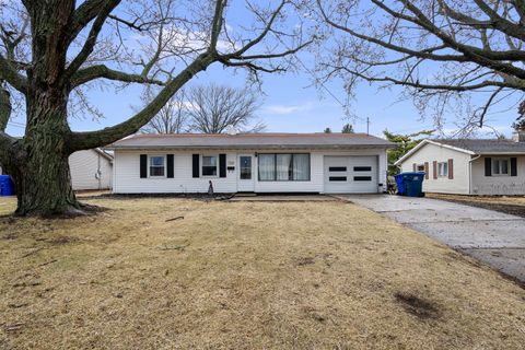 Photo of 529 Whitney Avenue, Kewanee, IL 61443 (MLS # 12587510)