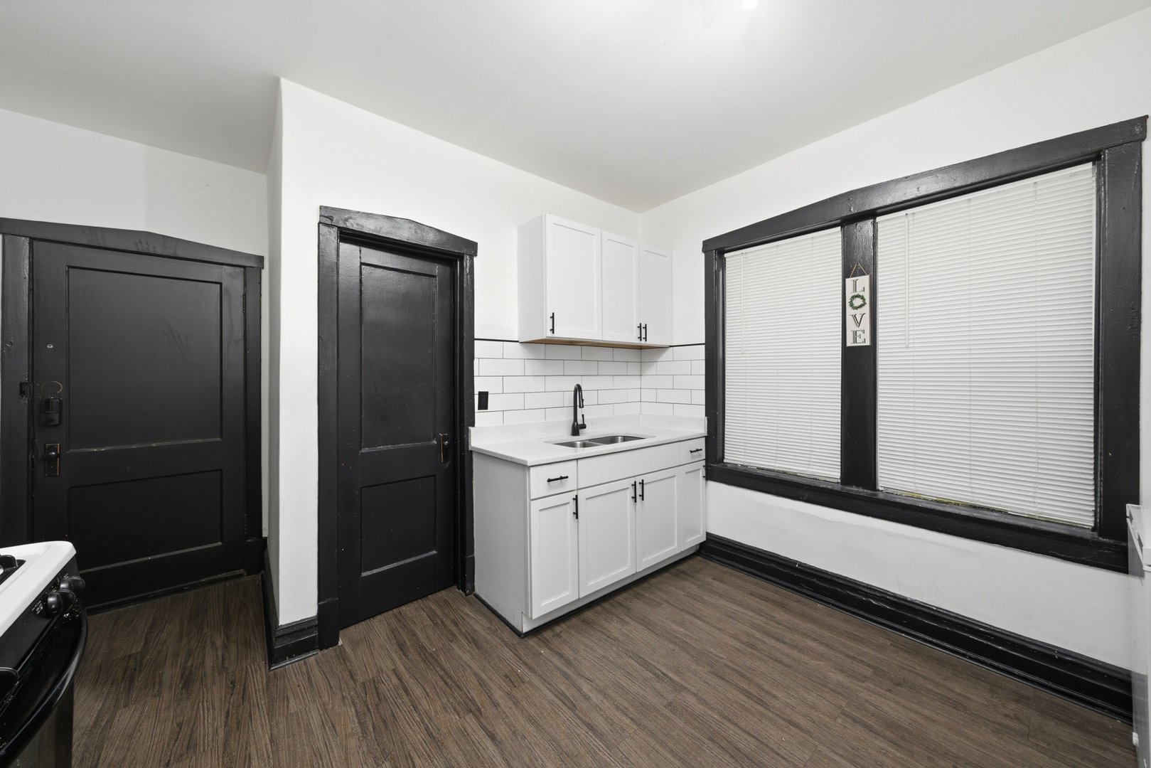 1621 S 50th Court
