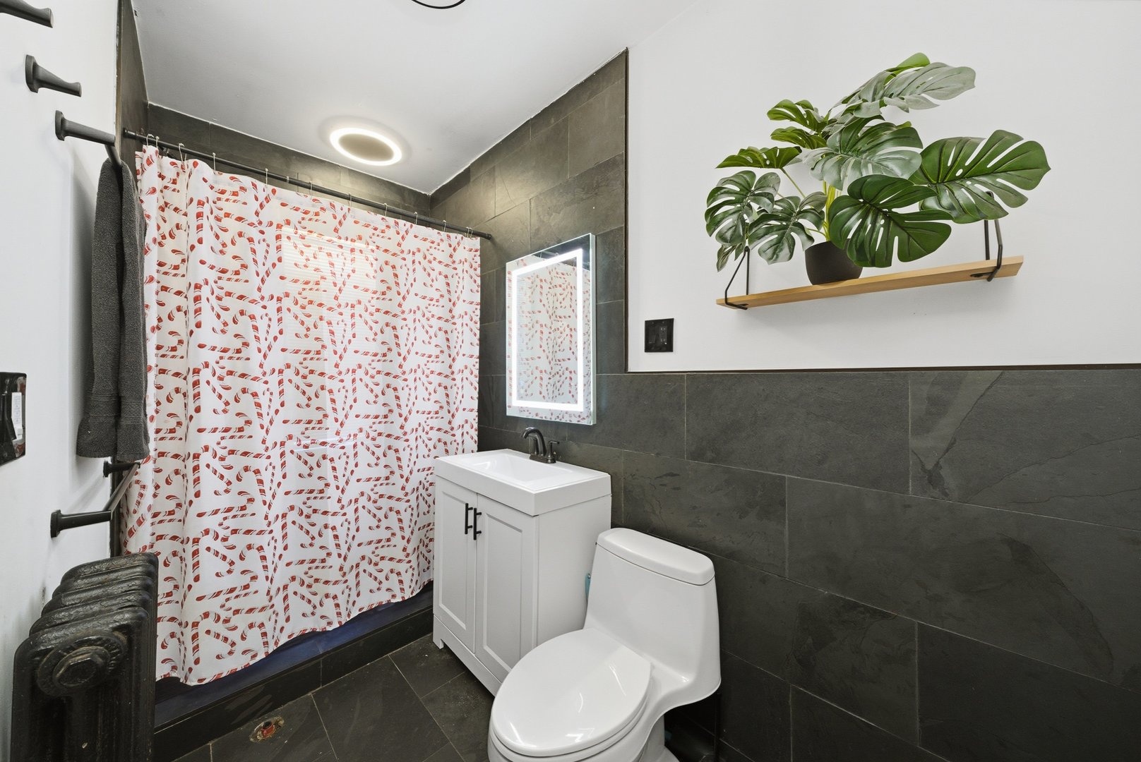 1621 S 50th Court