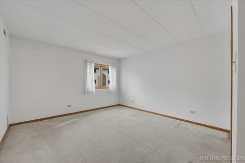 Tiny photo for 9050 Del Prado Drive #1S, Palos Hills, IL 60465 (MLS # 12578273)