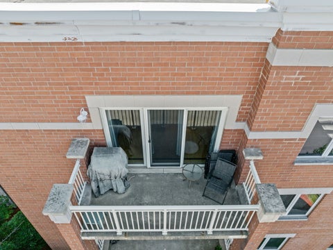 Tiny photo for 2919 N Harlem Avenue #503, Chicago, IL 60707 (MLS # 12715174)